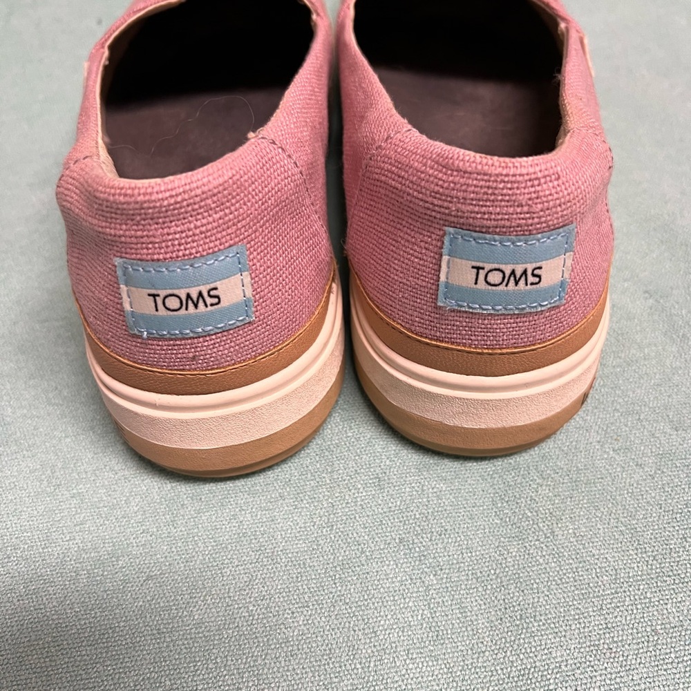 Toms Dusty Rose Canvas Slip-On Shoes platform sole Love Give logo leather trim - Picture 4 of 11